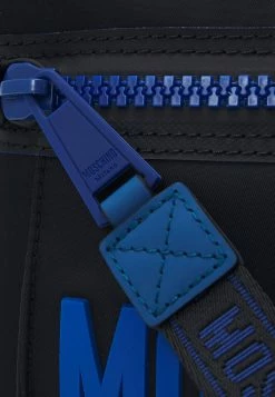 MOSCHINO UNISEX - Across Body Bag - Fantasy Black -MOSCHINO SHOP c8092f59b5de435487746f6562d6ef73