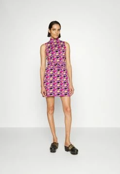 MOSCHINO CUBES - Jumper Dress - Fantasy Violet -MOSCHINO SHOP cf3f3149aca64822bf251364cbfea032