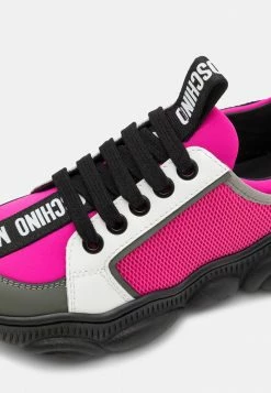 MOSCHINO Trainers - Black/fuxia -MOSCHINO SHOP d17f1d1df53c4ecdaecc087841a77baa