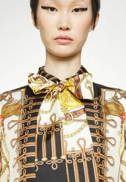 MOSCHINO MILITARY TEDDY SCARF PRINT - Shirt Dress - Fantasy Ivory -MOSCHINO SHOP d2b0f5eab4fc472d8f4a51ebaaef4437