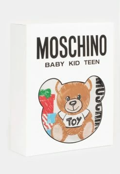 MOSCHINO XMAS TROUSERS UNISEX GIFT BOX - Trousers - Cloud/poppy Red 8 MOSCHINO XMAS TROUSERS UNISEX GIFT BOX - Trousers - Cloud/poppy Red -MOSCHINO SHOP dcae40d46f584a3cbe577674c8b1c845