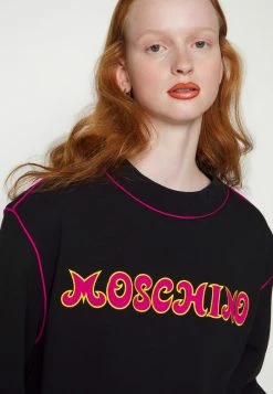 MOSCHINO EMBROIDERED SEASONAL - Day Dress - Black -MOSCHINO SHOP dd179e3437914bb9b9e58d44ebaa7147