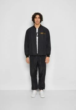 MOSCHINO LONG JACKET - Bomber Jacket - Black 11 MOSCHINO LONG JACKET - Bomber Jacket - Black -MOSCHINO SHOP e23cd1ffcff6467fa632469ed0bc945b