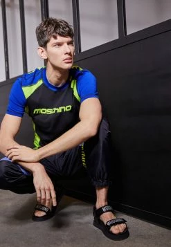 MOSCHINO Print T-shirt - Black