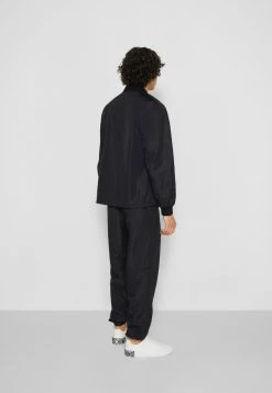 MOSCHINO LONG JACKET - Bomber Jacket - Black 10 MOSCHINO LONG JACKET - Bomber Jacket - Black -MOSCHINO SHOP ef4690163fce400492339ed99f4c6aa3