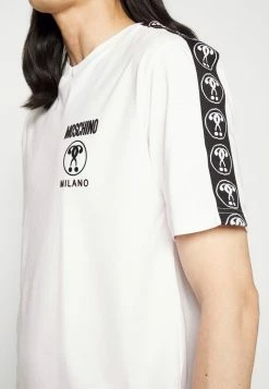 MOSCHINO Print T-shirt - Fantasy White -MOSCHINO SHOP f3dc994ba56e4e8894ff8e0449697d49