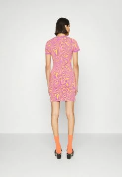 MOSCHINO MOIRE EFFECT - Jumper Dress - Fantasy Orange -MOSCHINO SHOP fabe43569f0749ff8ef66c0bcfa96996